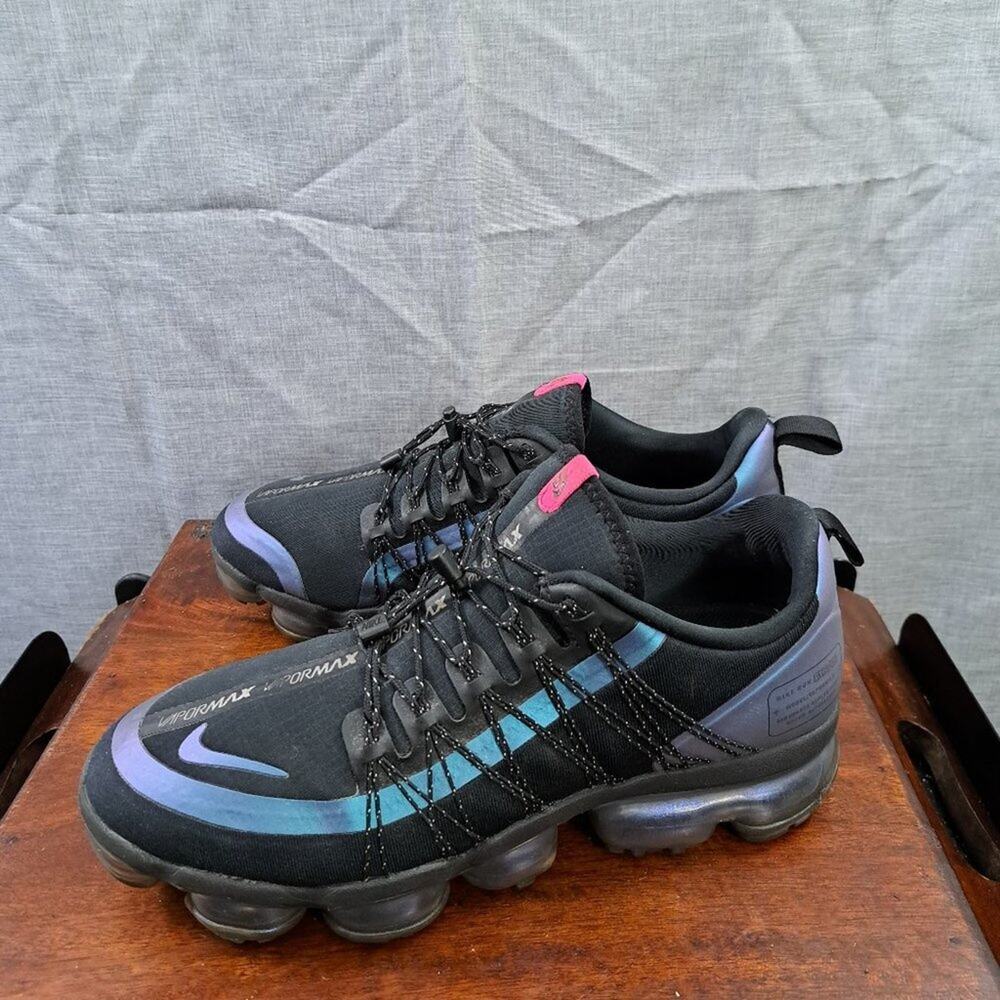%Nike Air Vapormax Run Utility Throwback Future Men SZ 9 / A 36